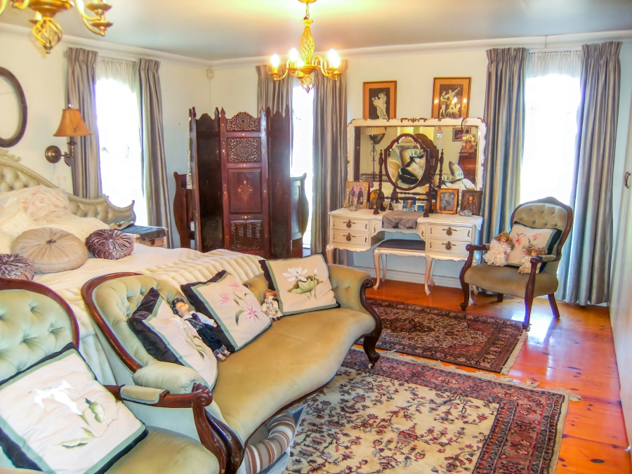 5 Bedroom Property for Sale in Old Place Western Cape